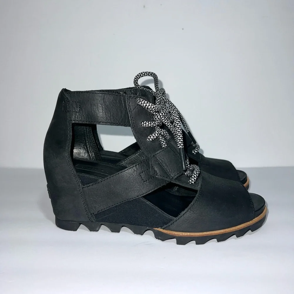 Sorel Women's‎ Leather Joanie Lace Sandal Sz 9 In Black